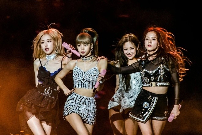 blackpink-2-1681642468.jpg