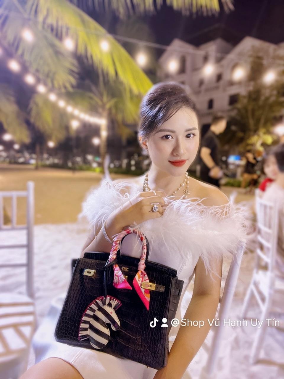 vu-hanh4-1681715031.jpg