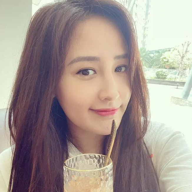 mai-phuong-thuy-5-1682570062.PNG