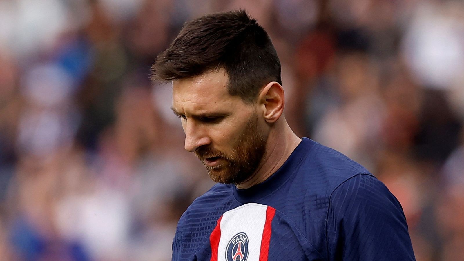 lionel-messi-psg-lorient-1683155778.jpg