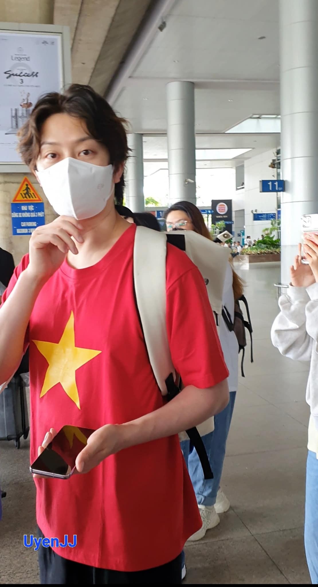 heechul-vietnam-7-1686650603.jpg