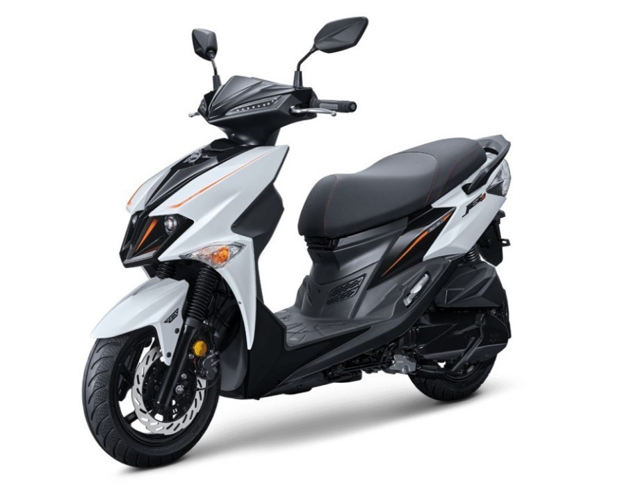 honda-sh-125i-lep-ve-truoc-doi-thu-moi-co-thiet-ke-dep-khong-cho-che-dong-co-day-an-tuong-anh-1-1687229280.jpg