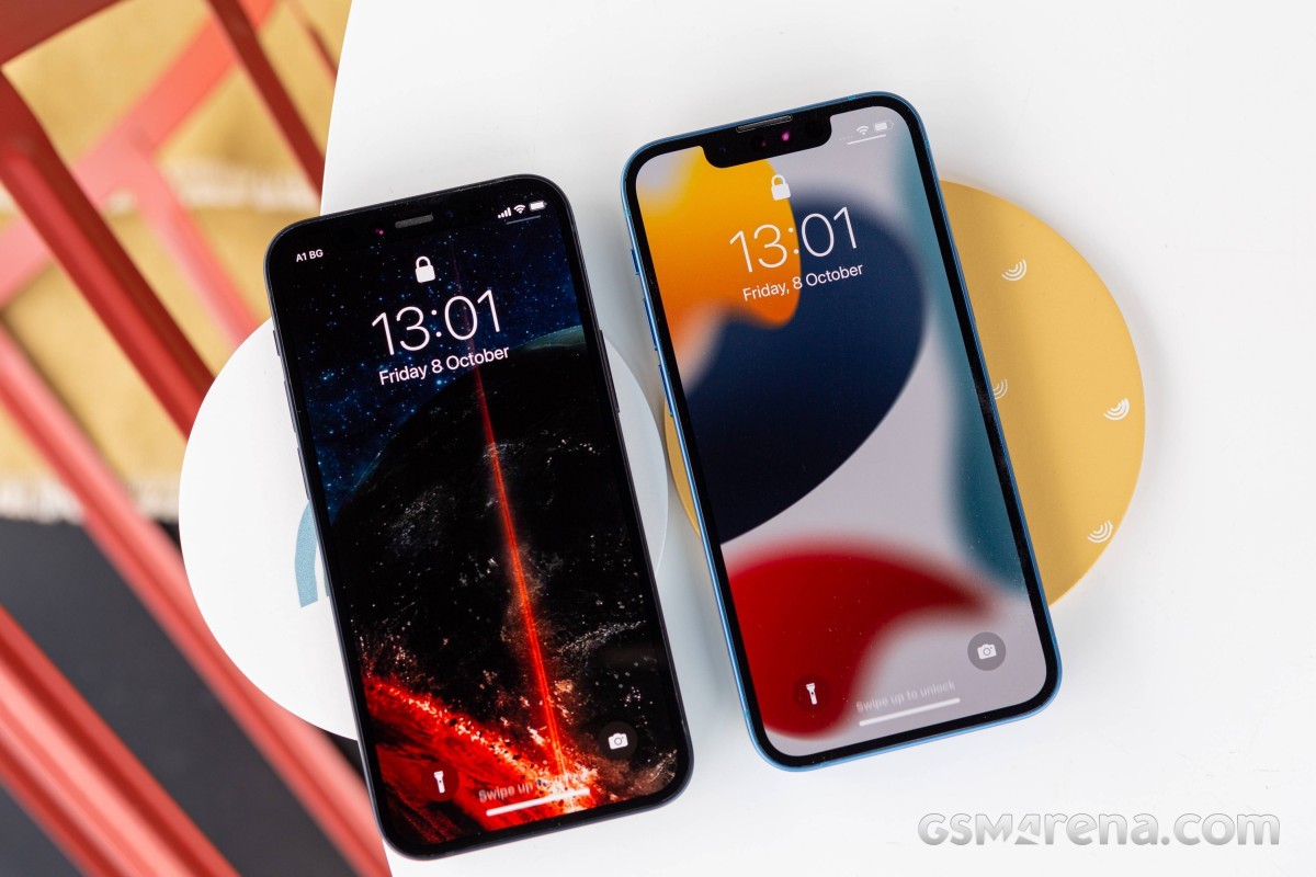 iphone-3-1687231542.jpg