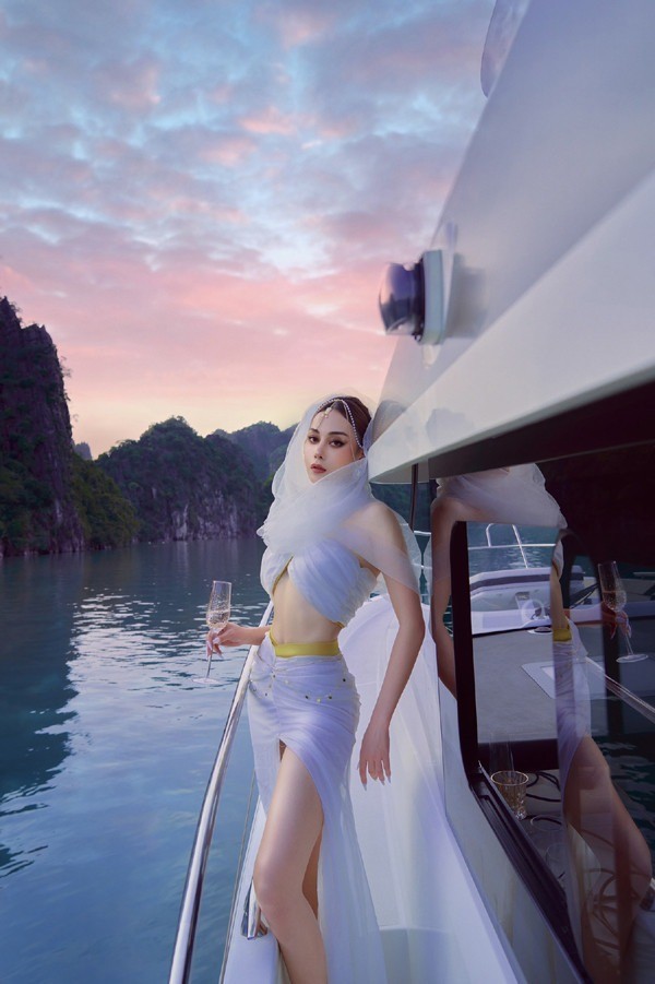 phuong-oanh-shark-binh-chup-anh-3-1687617443.jpg