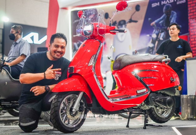 Ra mắt mẫu xe tay ga phong cách cổ điển: Đẹp hơn Vespa, giá chỉ ngang Honda Vision