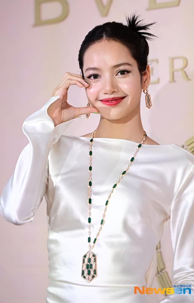 lisa-bvlgari-19-1688111418.jpg