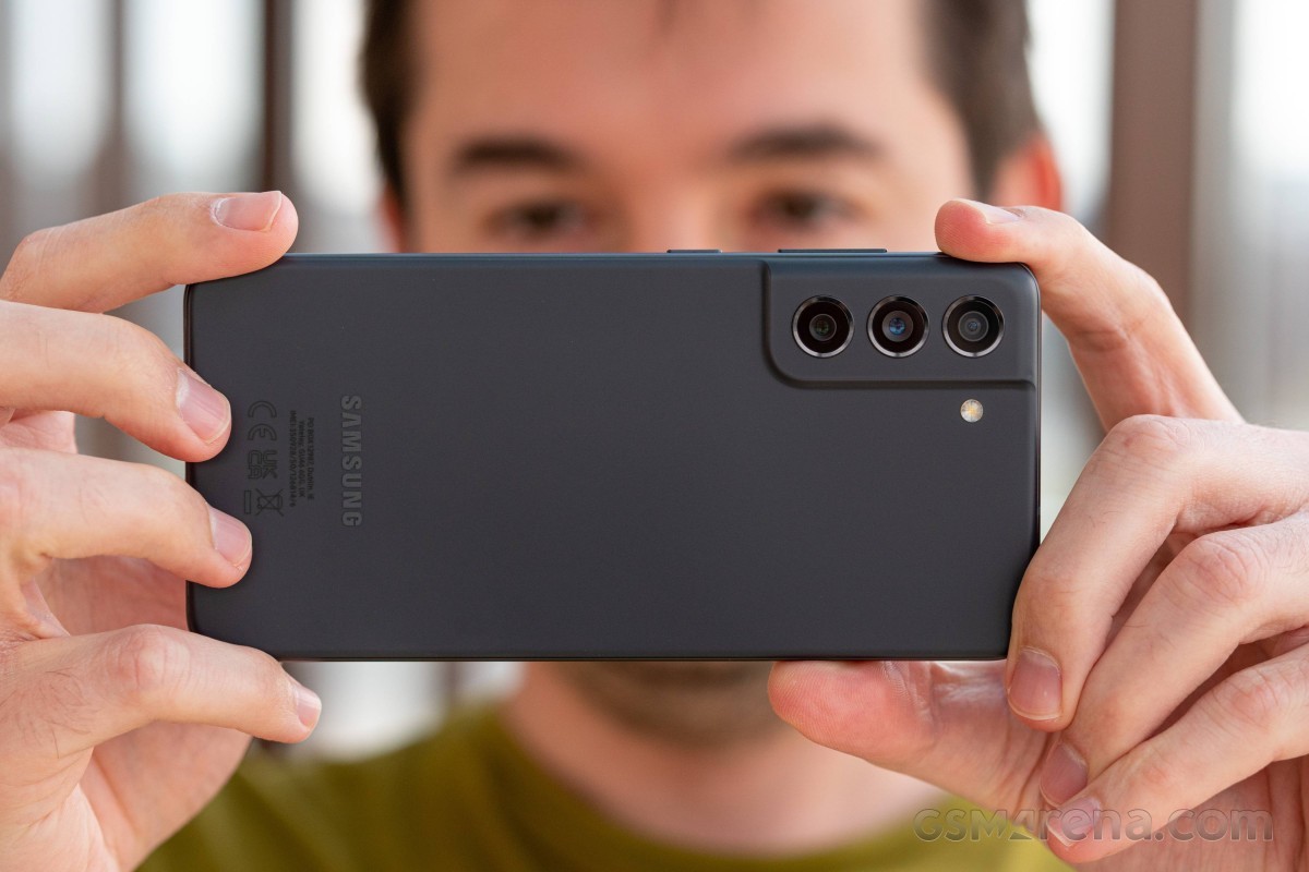 Vua Android tầm trung – Galaxy S21 FE sắp có bản chip rồng huyền thoại Snapdragon 888, dễ siêu hot