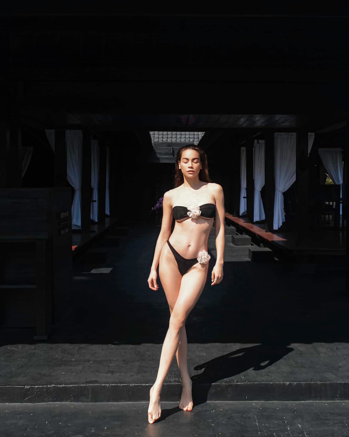 ho-ngoc-ha-bikini-1-1687750922-1689662979.jpg