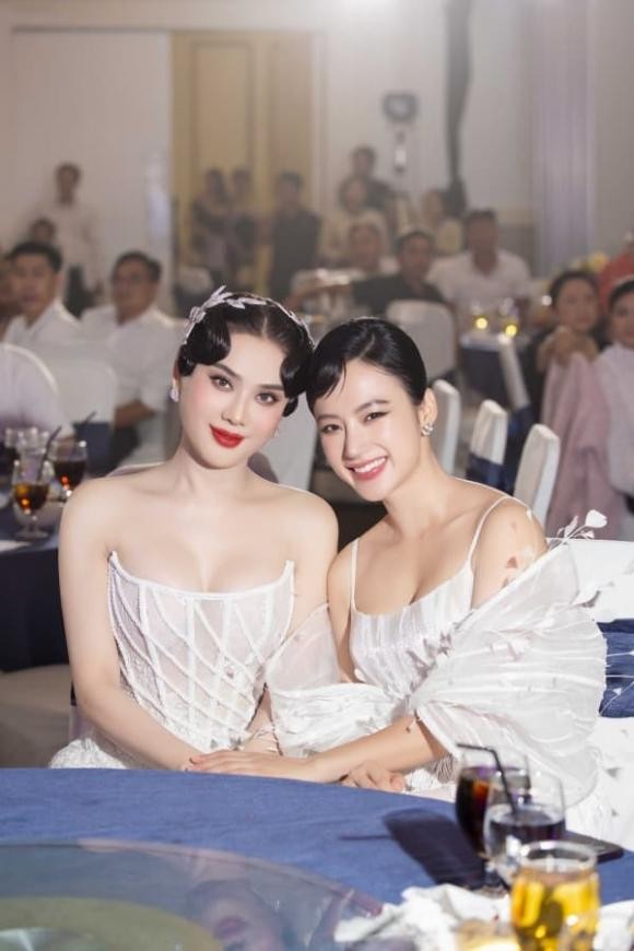 lam-khanh-chi-long-lay-nhu-nu-hoang-do-sac-voi-angela-phuong-trinh-qua-camera-thuong-7-ngoisaovn-w600-h900-1689668333.jpg