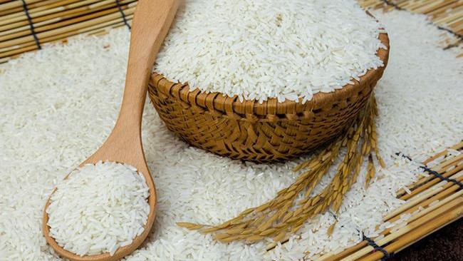 tien-vao-nhu-nuoc-nho-meo-dat-hu-gao-dung-chuan-phong-thuy-1-1689674949.jpg
