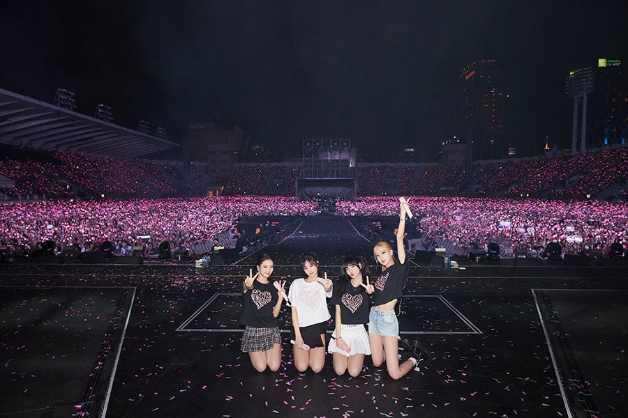 blackpink-230111-world-tour-born-pink-thailand-1-1690276280.jpg
