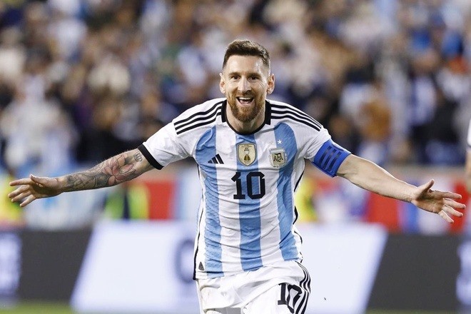 messi-1692067190.jpg