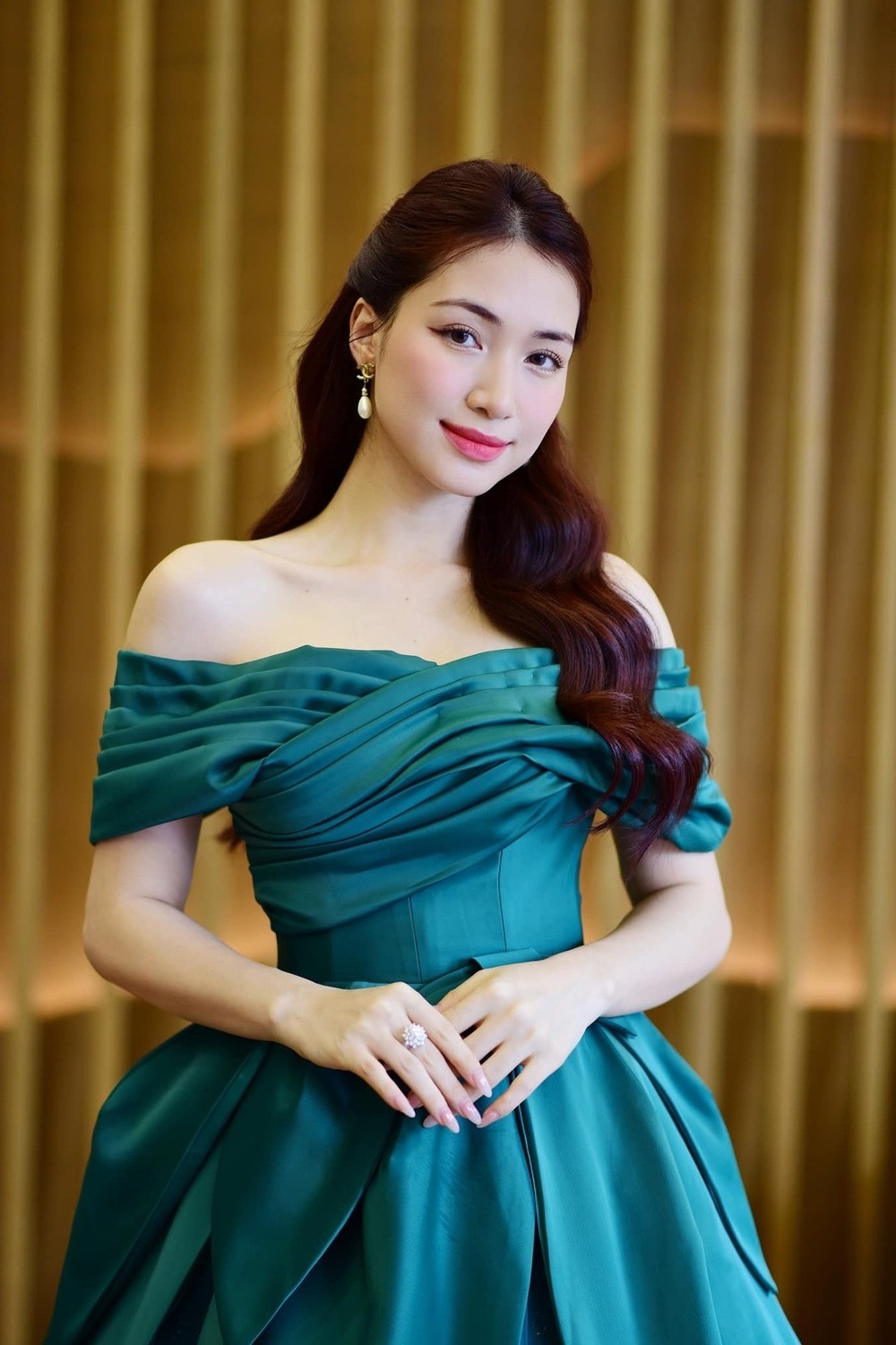 hoa-minzy-khang-dinh-toi-chua-la-3-1694764137.jpg