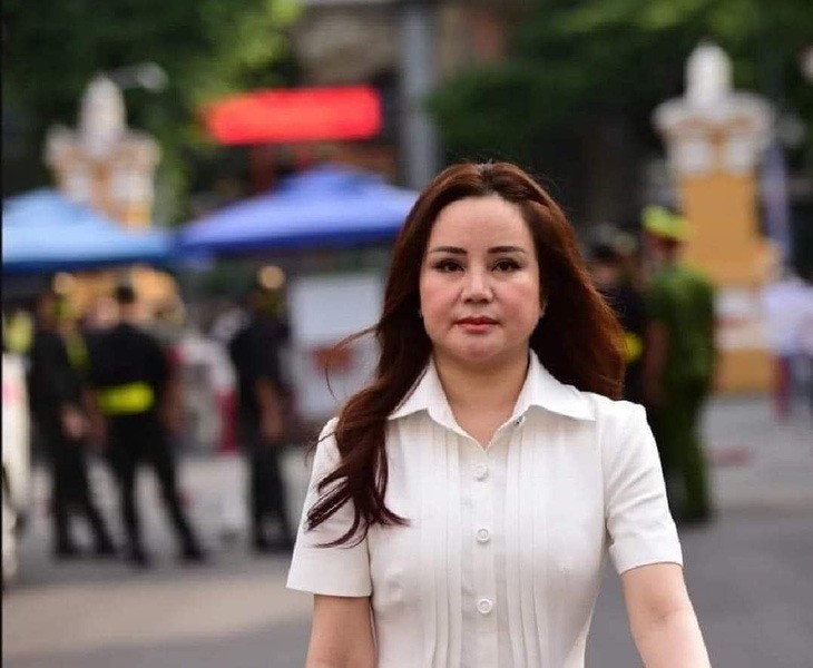 vy-oanh-phuong-hang3-16953442837-1696244162.jpg