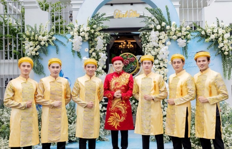ha-tri-quang-cung-ban-trai-dong-1697707643.jpg