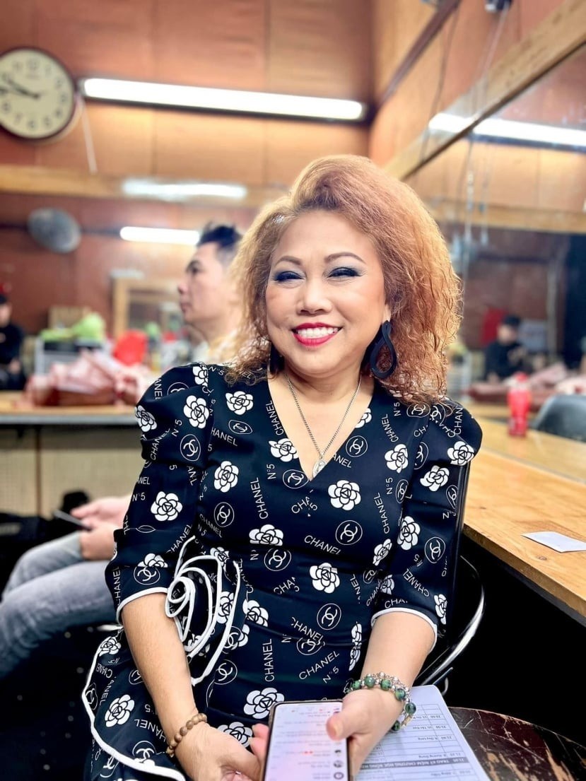 siu-black-2-1698836275.jpg