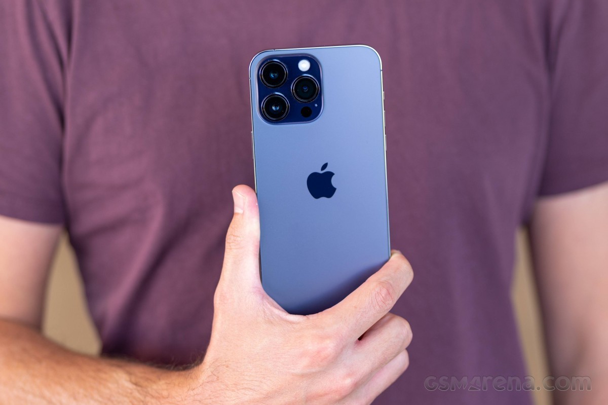 iphone-7-1701451621.jpg