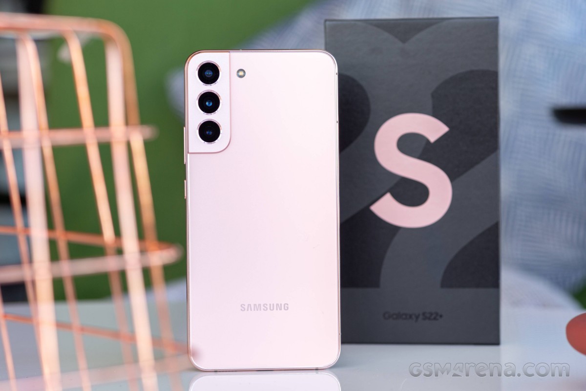 galaxy-2-1701540697.jpg
