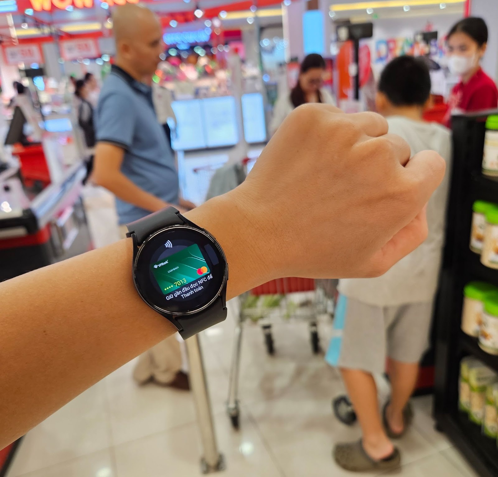 mang-ca-tttm-ve-nha-voi-galaxy-watch6-4-1703217511.jpeg