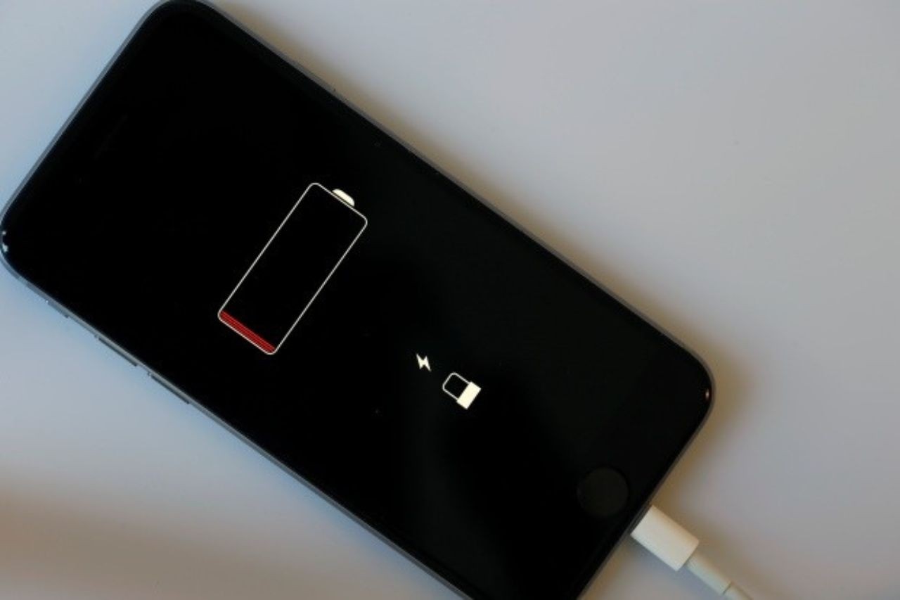 4 sai lầm ‘sát pin’ người dùng iPhone thường mắc phải, điều cuối cùng không ai ngờ đến
