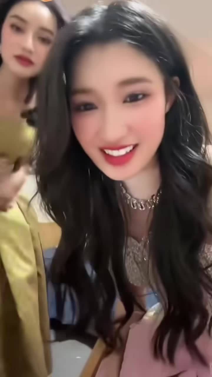 binh-luan-1697429723.mp4