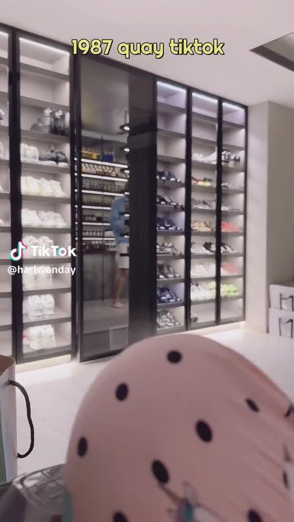 hari-won-co-phan-ung-gay-chu-y-khi-quay-len-tran-thanh-hat-1688115644.mp4