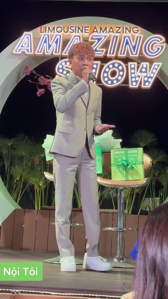 hau-chi-trich-tiet-muc-cua-ho-van-cuong-khien-dan-mang-xuc-dong-1683860234.mp4