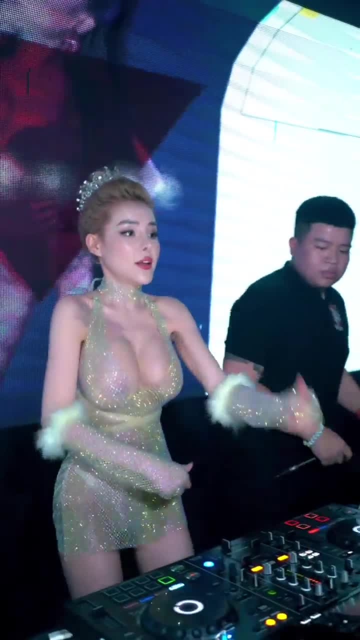 ngan-98-1681271555.mp4