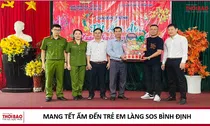 Mang Tết ấm đến trẻ em làng SOS Bình Định