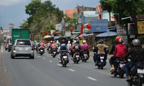 Người dân hối hả trở lại Tp.Hồ Chí Minh sau kỳ nghỉ lễ Quốc khánh 2/9