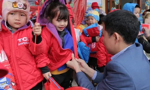 Viettel Store và hành trình thiện nguyện “Gieo yêu thương – Gặt nụ cười” trong Tết đủ đầy 2024