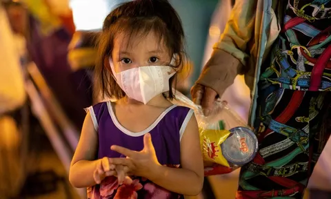 TP.HCM vắng lặng nhưng đầy ắp tình người trong những ngày giãn cách