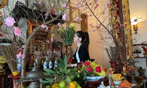 Cúng ông Công ông Táo: Hé lộ mâm lễ "độc lạ" của dàn sao Việt