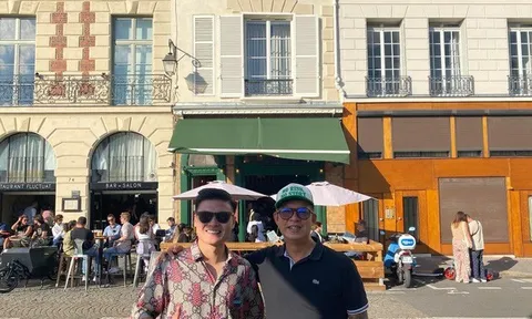 Quang Hải chờ kiểm tra y tế để thi đấu ở Pháp