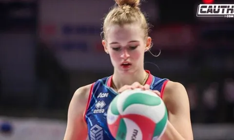 Ngỡ ngàng trước nhan sắc 'Nàng tiên cá của bóng chuyền Đức'