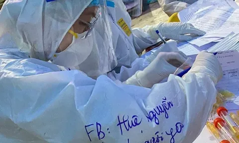 Cười mà cay mắt với FB Huệ Nguyễn và những trái tim đối mặt COVID-19