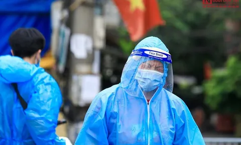 "Hãy thông cảm cho chúng tôi, chúng tôi cũng rất mệt"