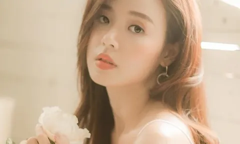 Hot girl Midu lên tiếng về tin đồn có thai khi chưa lập gia đình