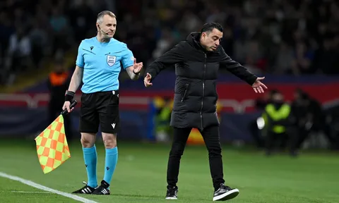 Xavi: ‘Mùa giải của Barca kết thúc bởi thảm họa trọng tài’