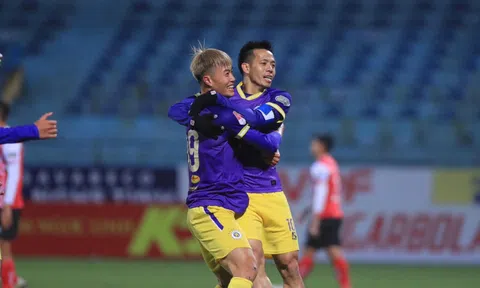 HLV Nhật Bản khẳng định cầu thủ Việt Nam có thể đá J-League