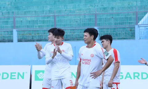 Vì sao trung vệ Bùi Tiến Dũng không thi đấu trận thứ 3 liên tiếp?