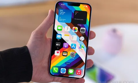 Giá iPhone 14 Plus giảm sâu giữa tháng 6, iPhone cao cấp giá ngon – bổ - rẻ là đây chứ đâu