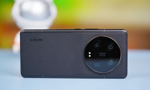 Đại địch của iPhone 14 Pro Max với camera ăn đứt Galaxy S23 Ultra ghi nhận doanh số 'bốc lửa'