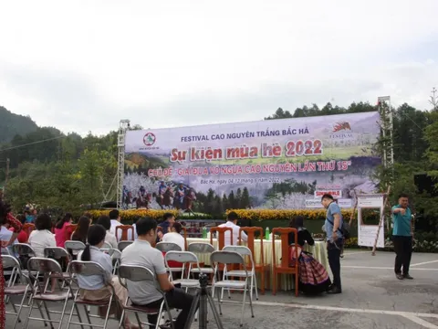Rộn vang vó ngựa mở màn Festival Cao nguyên trắng Bắc Hà 2022