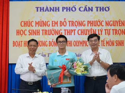 Tp.Cần Thơ: Tuyên dương khen thưởng học sinh Đỗ Trọng Phước Nguyên