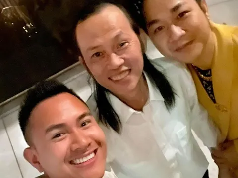 Hoài Linh gặp con trai ruột sau hơn 2 năm xa cách