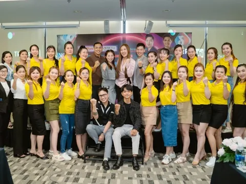 Hộ kinh doanh Nguyễn Hường – Mỹ Phẩm Đông Anh giúp nhiều tài năng trẻ đạt mục tiêu kinh doanh