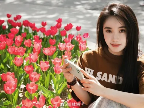 Nhan sắc "hotgirl số một" Học viện Điện ảnh Bắc Kinh, được Trương Nghệ Mưu nâng đỡ