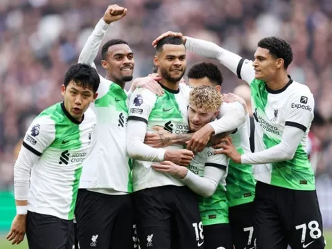 Salah và Klopp xích mích, ngày tàn của Liverpool