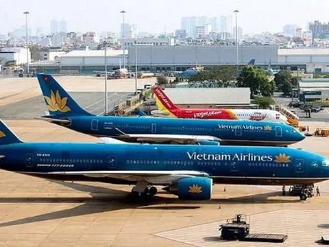 Vietnam Airlines cạn tiền, những "đại gia" nào lo nhất?